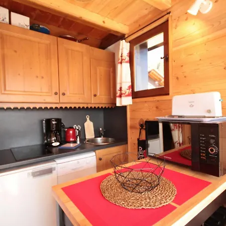Apartment Aux Saisies, 5 Pers, 2 Ch, Balcon, Tv, Cuisine Equipee - Fr-1-293-205 *
