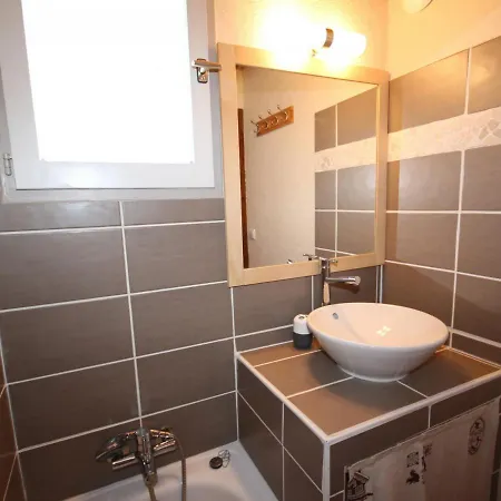 Apartment Aux Saisies, 5 Pers, 2 Ch, Balcon, Tv, Cuisine Equipee - Fr-1-293-205 Les Saisies